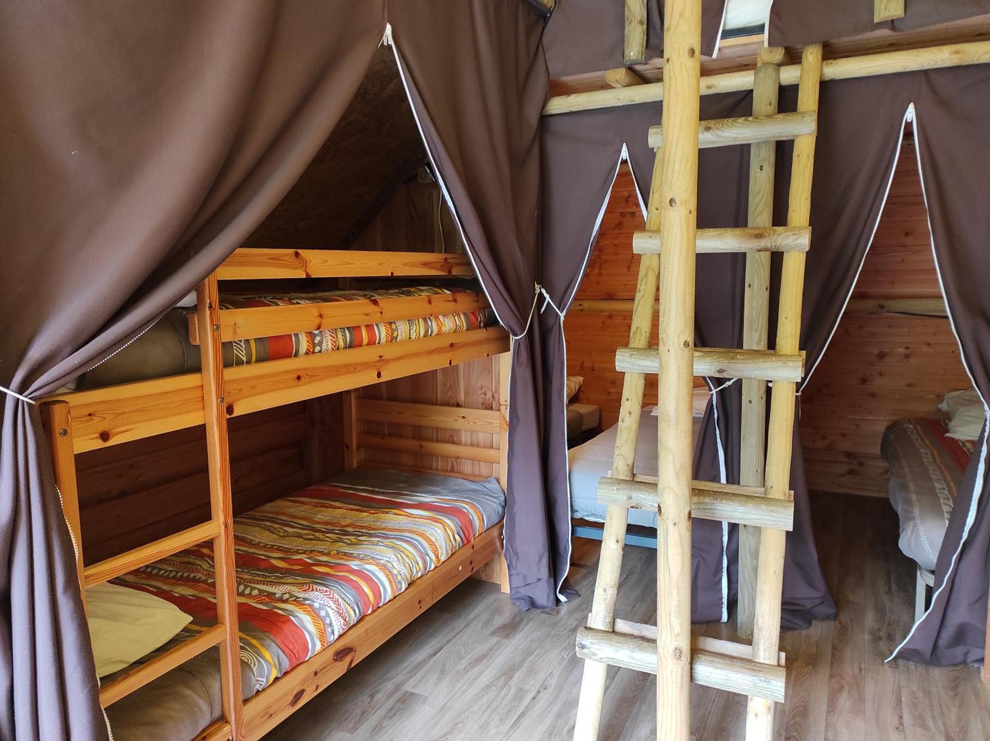 Camping Le Rouge Gorge **** 10' Puy Du Fou Saint-Laurent-sur-Sèvre Zewnętrze zdjęcie