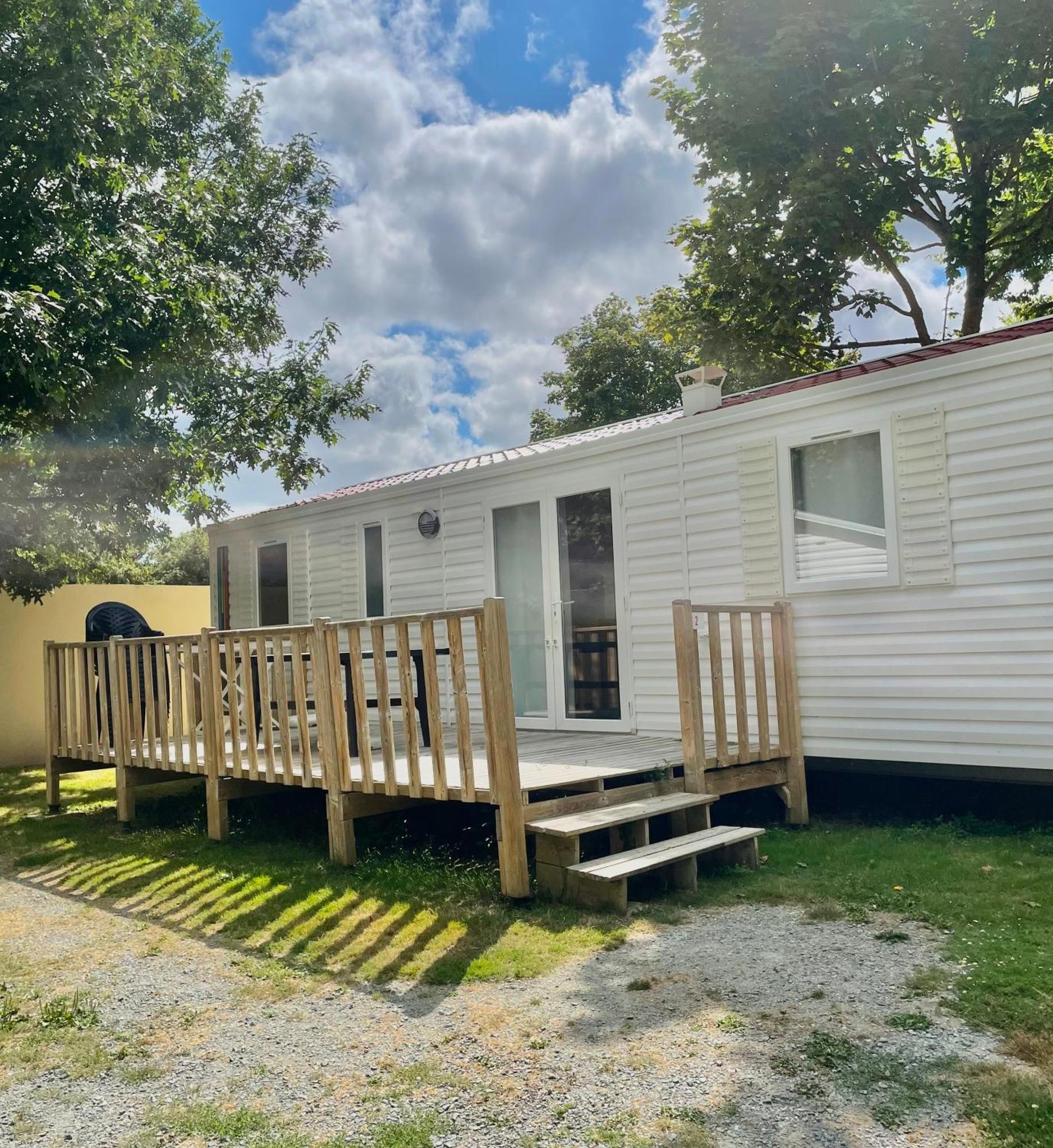 Camping Le Rouge Gorge **** 10' Puy Du Fou Saint-Laurent-sur-Sèvre Zewnętrze zdjęcie